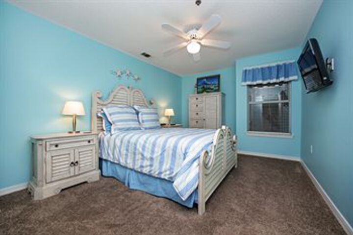 Room 45 of 102