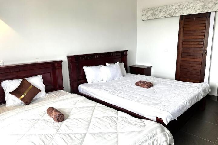 Room 7 of 55