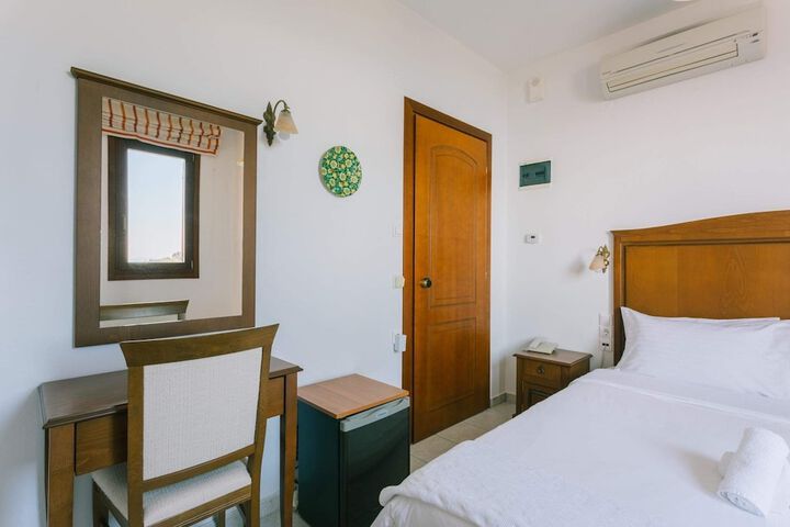 Room 20 of 46