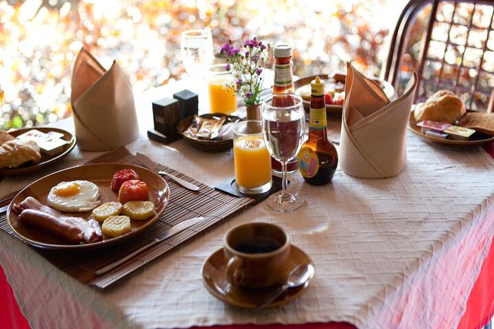Breakfast buffet