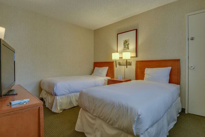 Room 19 of 31
