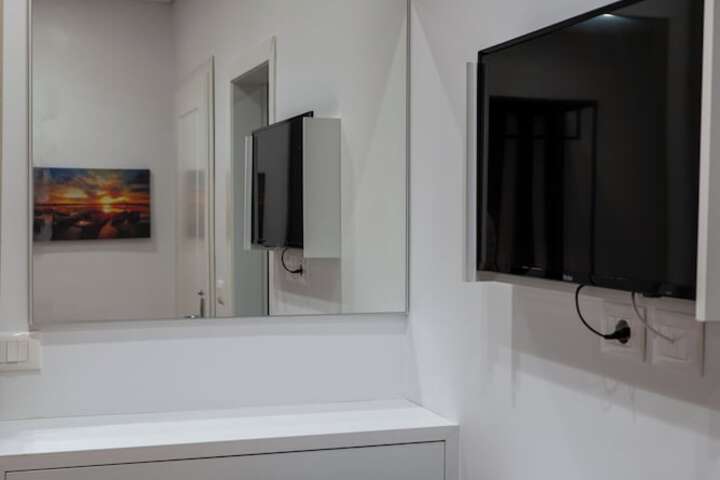 Room 63 of 131