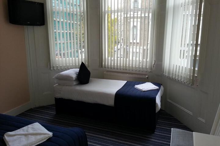 Room 35 of 113