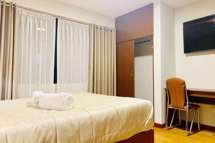 Room 8 of 49