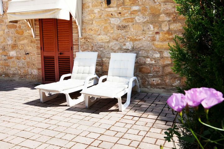 Terrace/Patio 36 of 44