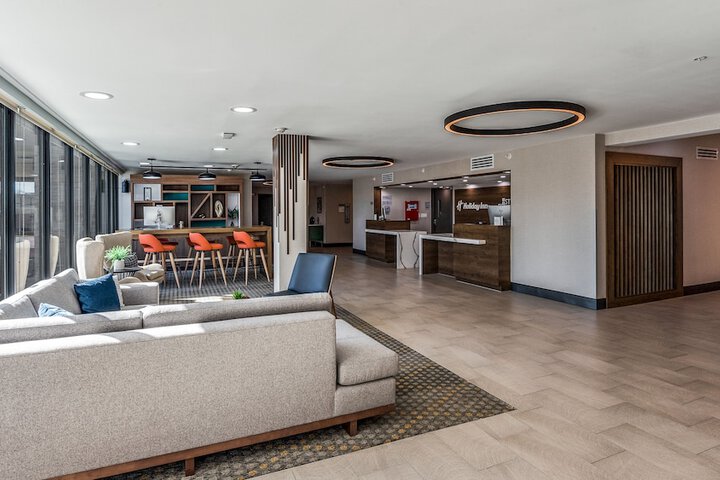 Hotel 66 of 74