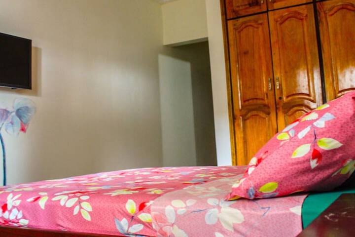 Room 3 of 13
