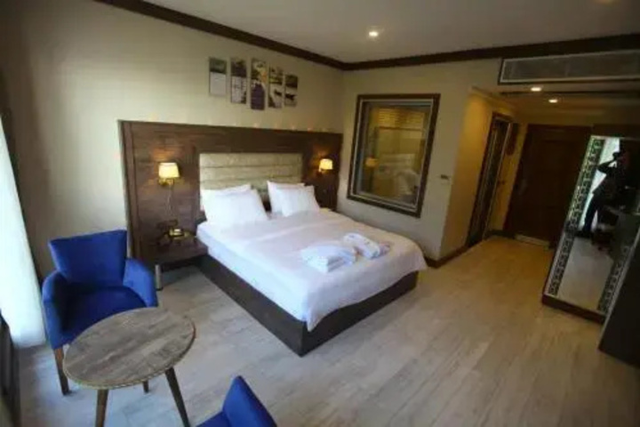 SELALE OTEL