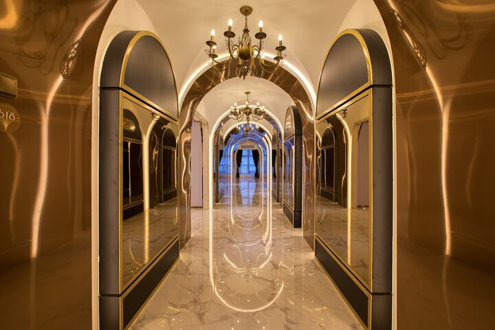 Room 20 of 195