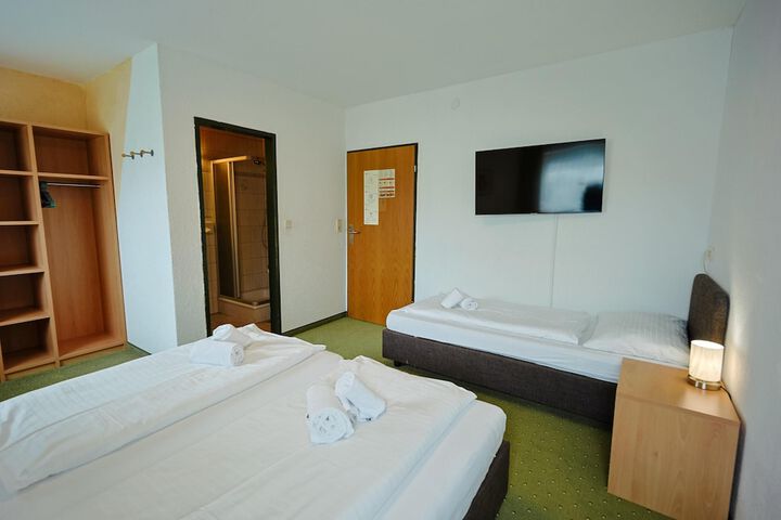 Room 29 of 69