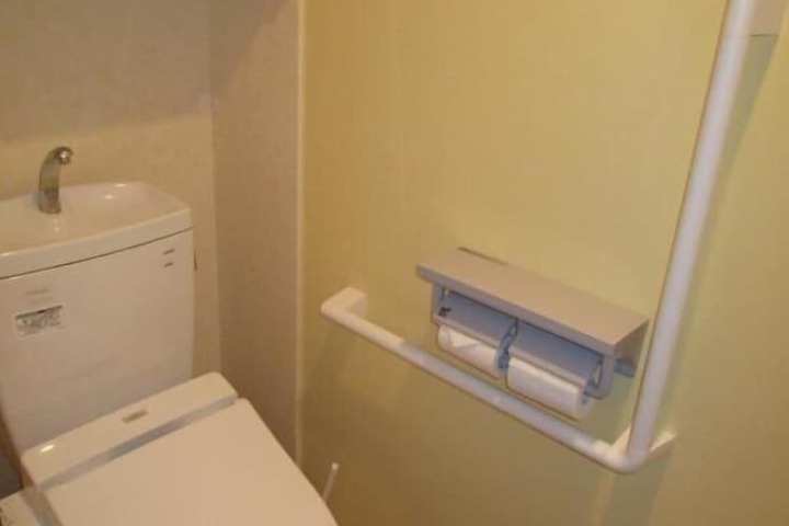 Room 26 of 39