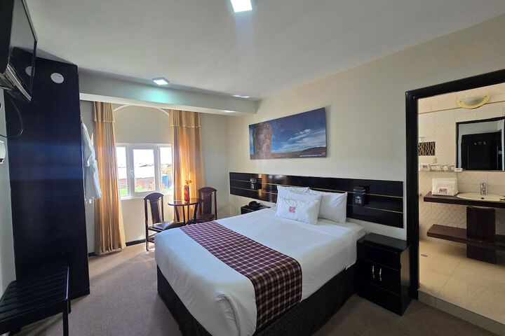 Room 20 of 43
