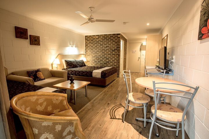 Room 19 of 53