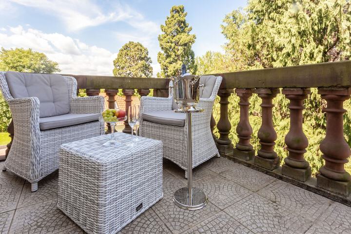 Terrace/Patio 49 of 115