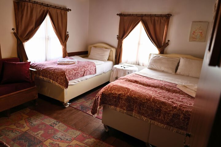 Room 17 of 39