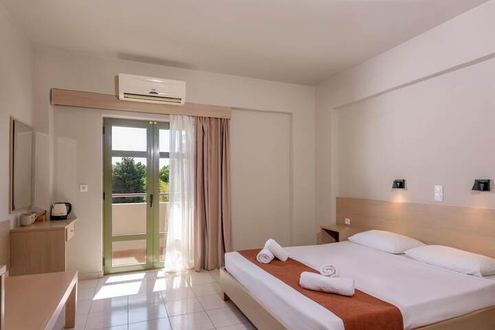 Room 16 of 123