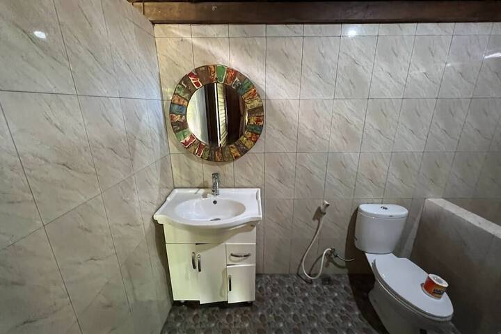 Room 26 of 42