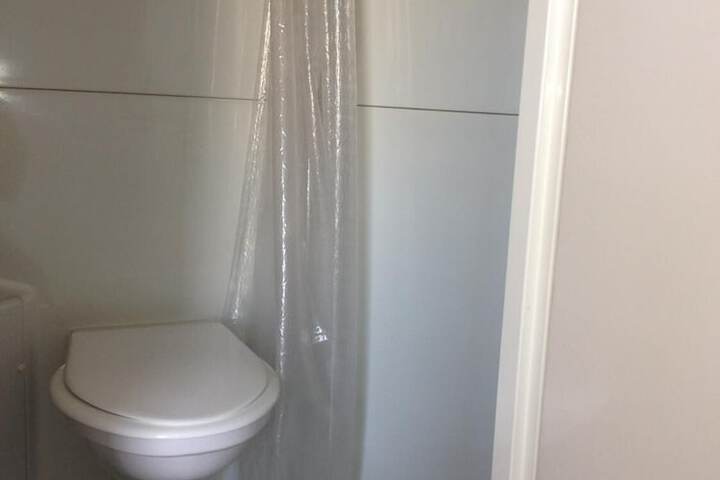 Room 9 of 21