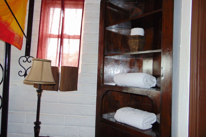 Room 190 of 413