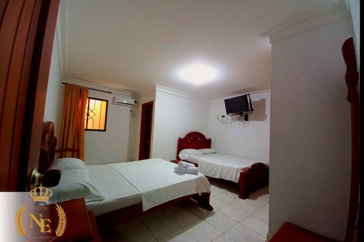 Room 21 of 33