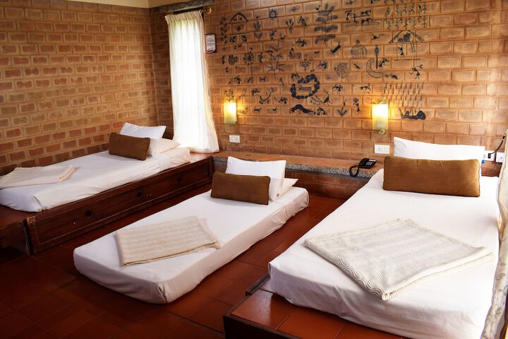 Room 10 of 92