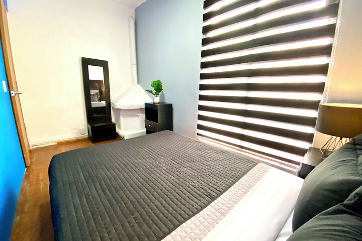 Room 14 of 26