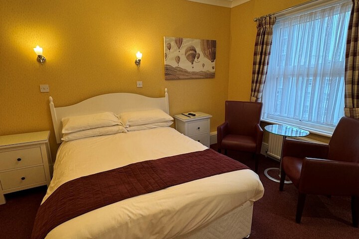 Room 2 of 59