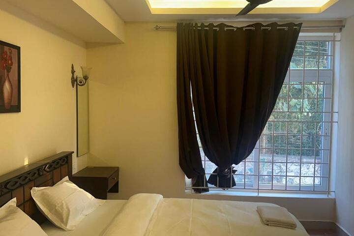 Brown Berry Inn