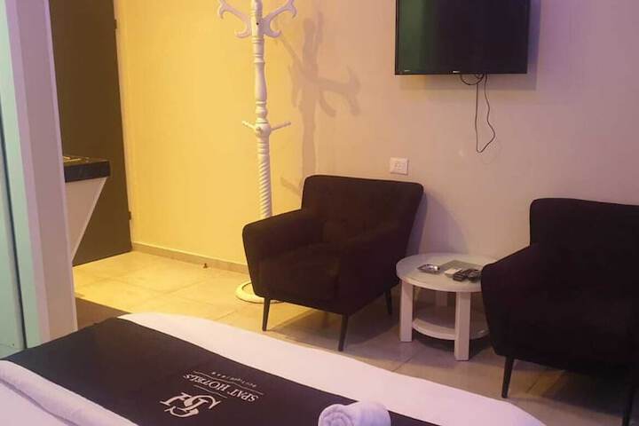 Room 39 of 68