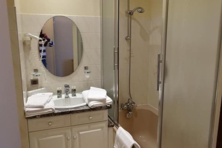 Room 113 of 153