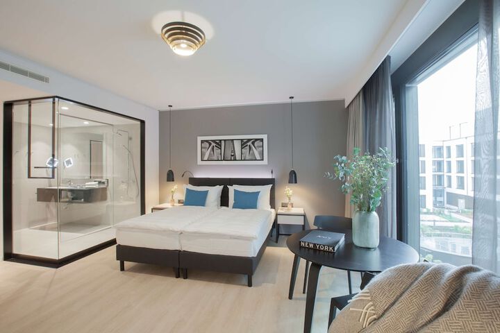 Room 20 of 74