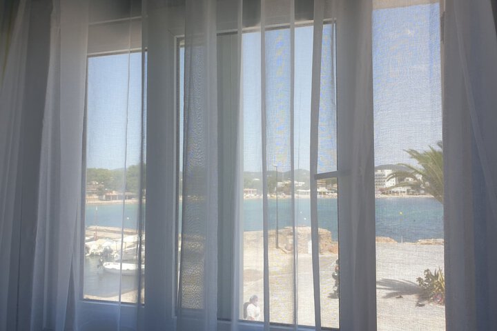 Room 12 of 71