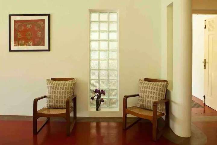 Room 28 of 72