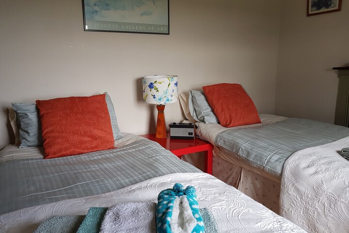 Room 33 of 39