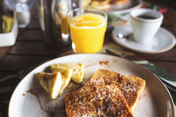 Breakfast/Coffee Service 96 of 127