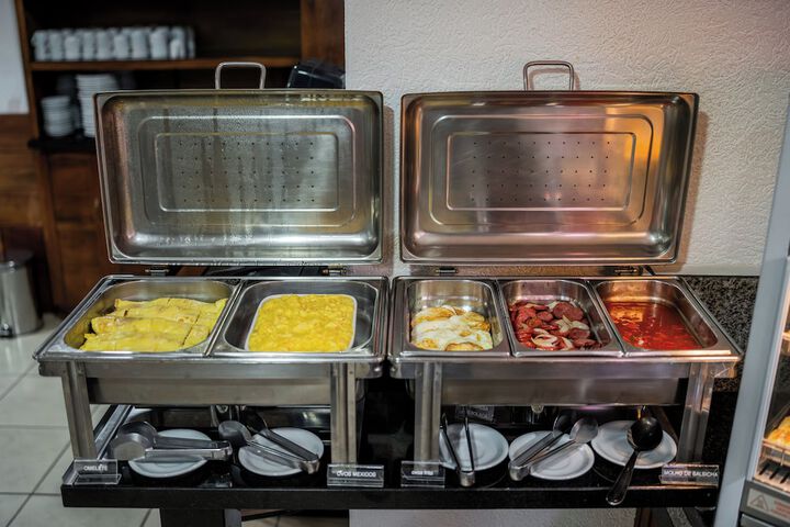 Breakfast/Coffee Service 40 of 45