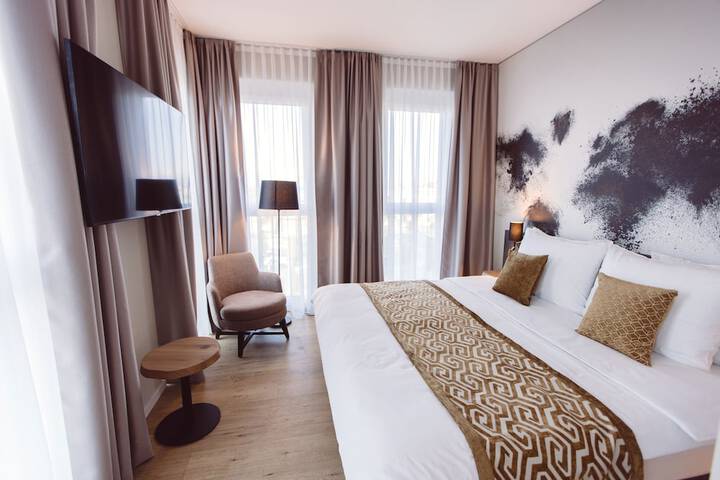 Room 40 of 113