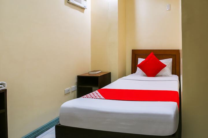 Room 5 of 29