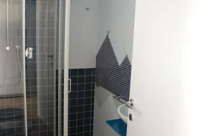 Room 18 of 41