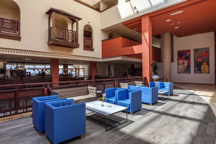 Hotel Lobby