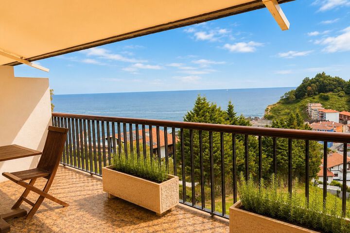 Terrace/Patio 30 of 60