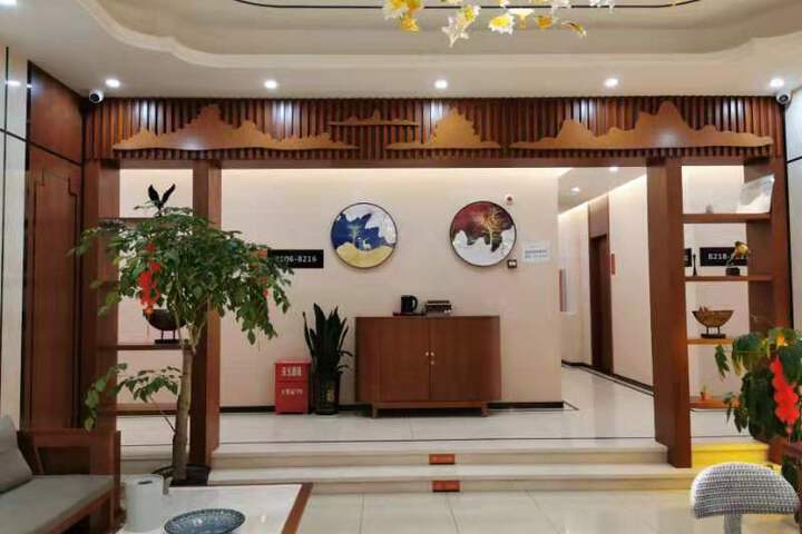 Hotel Interior 17 of 18