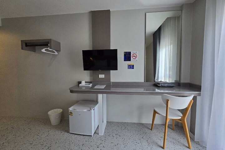 Room 19 of 85