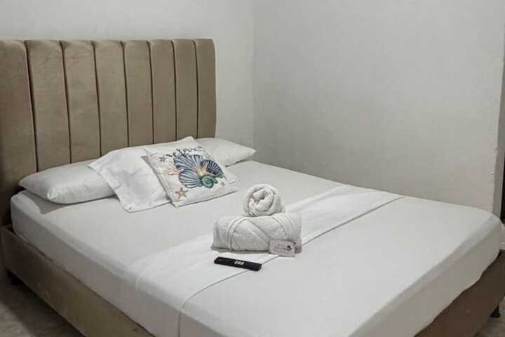 Room 10 of 23