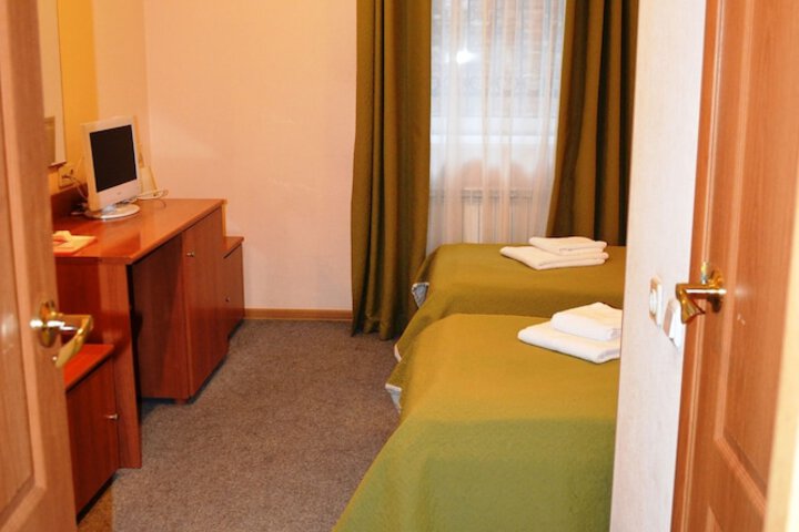 Room 11 of 47