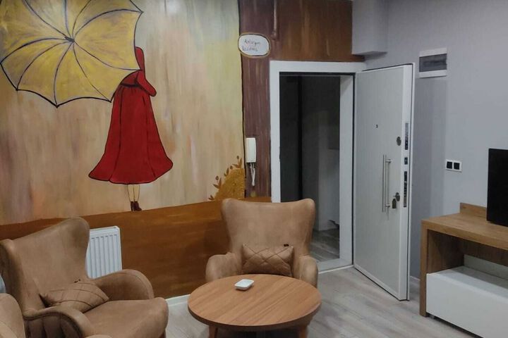 Room 15 of 31