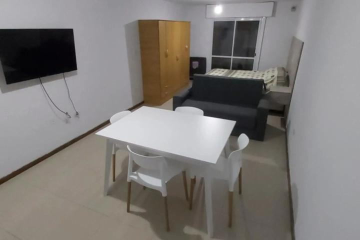 Room 2 of 9