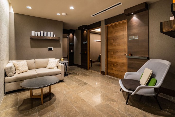Spa reception