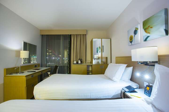 Room 7 of 85