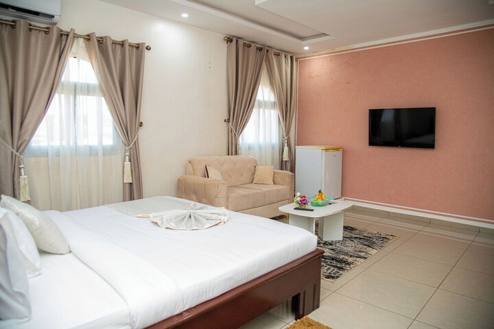 Room 32 of 110